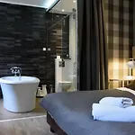 Kamienica Poznanska 7