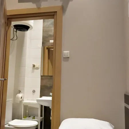 Lägenhet Kamienica Poznanska 7