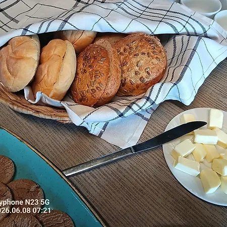 Kamienica Poznanska 7 *