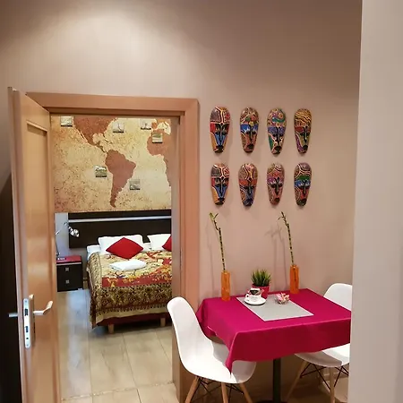 Kamienica Poznanska 7 *