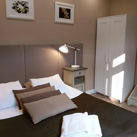 Apartment Kamienica Poznanska 7 *