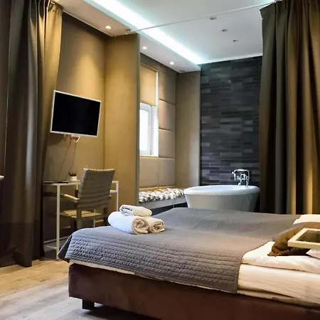 Kamienica Poznanska 7 Appartement *