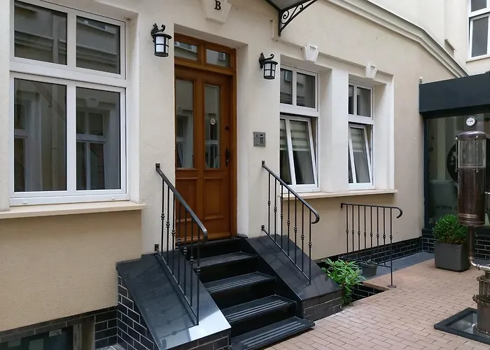 Kamienica Poznanska 7