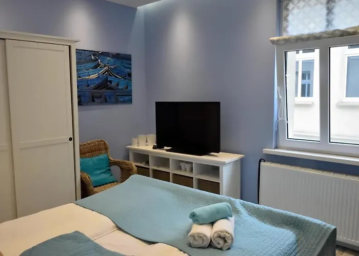 Kamienica Poznanska 7 *